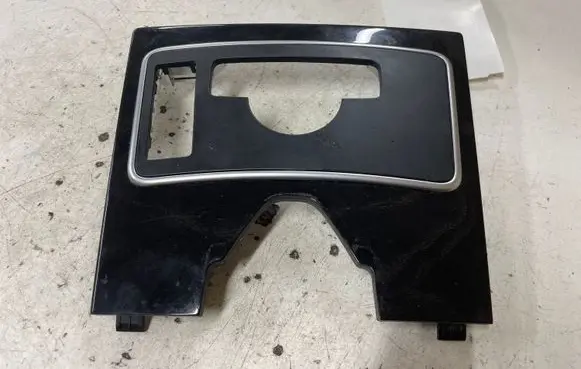Mercedes-Benz E W212 Other center console (tunnel) element A2126803007 1483759