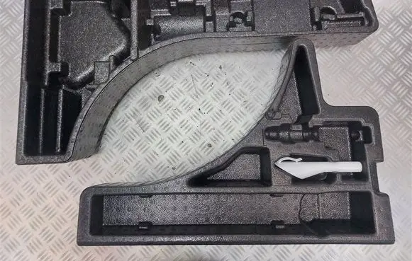Ford Kuga III Other trunk/boot trim element LJ6BS310B16BB