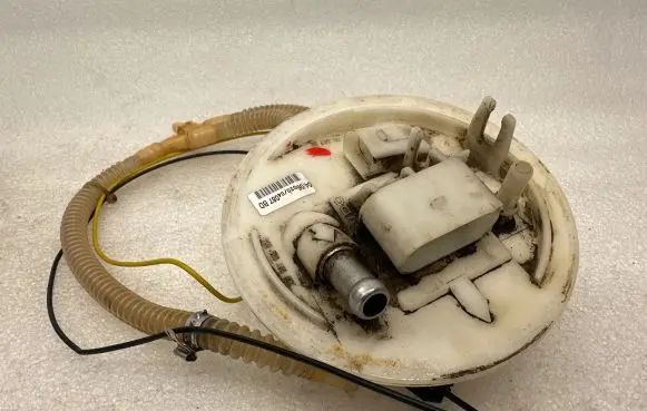 Audi A6 S6 C5 4B Fuel level sensor 4B0906087BH