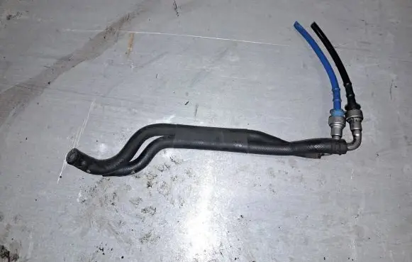 Seat Toledo III (5P) Fuel line pipe 1K0130295f