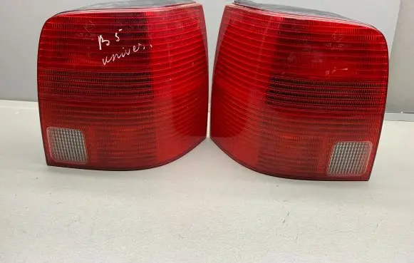 Volkswagen PASSAT B5 Rear/tail lights