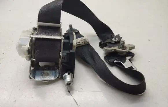Chrysler Grand Voyager V Front seatbelt 340077344 085083R 330572539