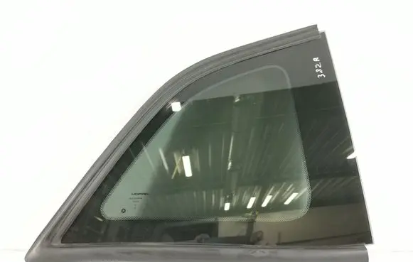 Dodge Challenger Rear side window 68234216AB