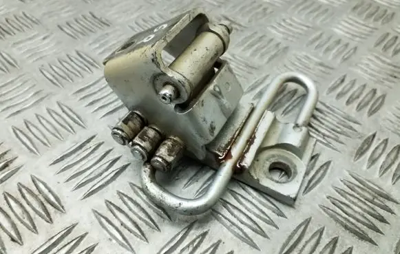 Front door lower hinge