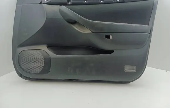 Toyota Avensis T250 Front door card panel trim 6761005560