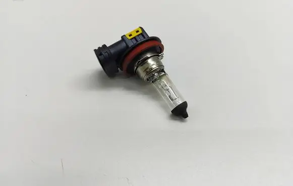 BMW 5 E60 E61 Headlight/headlamp bulb 12360AR