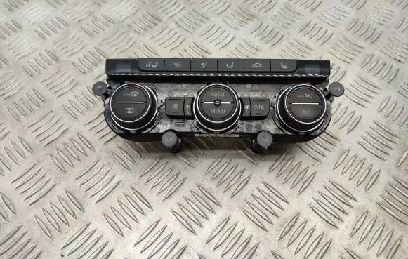 Volkswagen Golf VII Climate control unit 5G1907044N