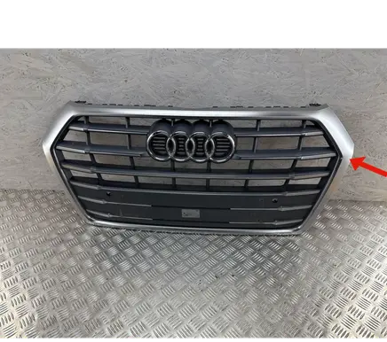 Audi Q5 SQ5 Front bumper upper radiator grill 80A853651C 80A853651D 80A853651E