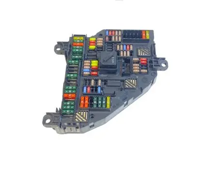 BMW 5 F10 F11 Fuse module 9252812 02358420 317033452