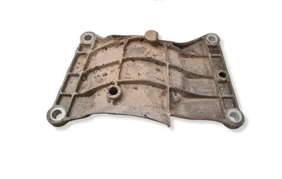 Audi A8 S8 D3 4E Gearbox mounting bracket 4E0803806D 020305 260503