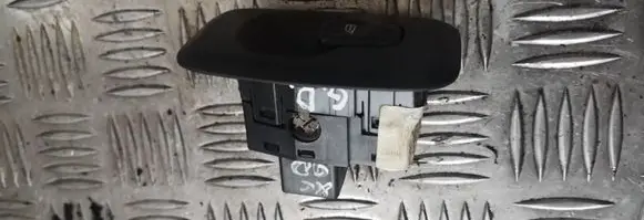 Volvo XC90 Electric window control switch 0991483