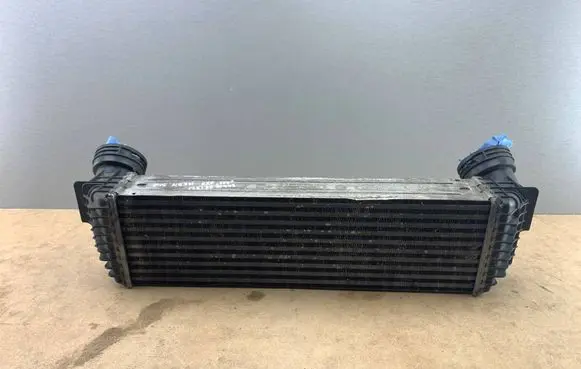 BMW X5 F15 Intercooler radiator 17518570448 8570448 175185704480