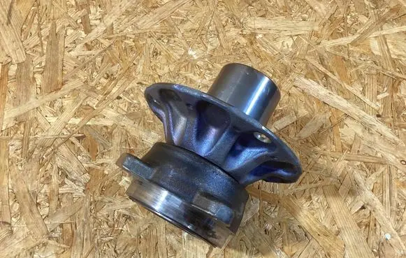 Porsche 911 992 Rear wheel hub spindle/knuckle 992501651j