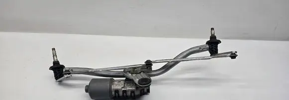 BMW X3 E83 Front wiper linkage and motor 0390241712 67636914577