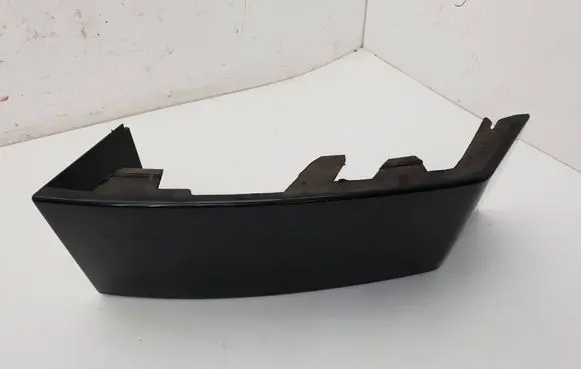 Volvo XC90 Rear/tail light trim molding 8620820 1125