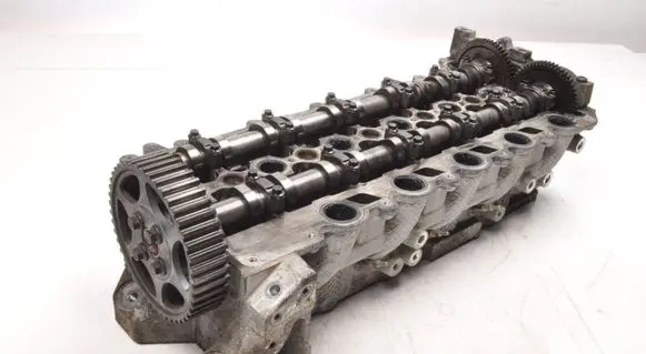 Volvo XC60 Engine head D5204T3