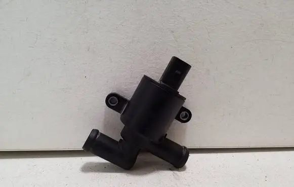 Audi Q7 4M Electric auxiliary coolant/water pump 4H0121671D