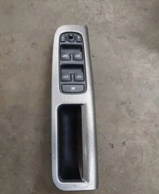 Volvo V50 Electric window control switch 30795081 03451700