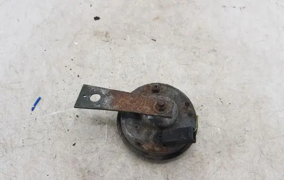 Nissan X-Trail T30 Horn signal NOCODE