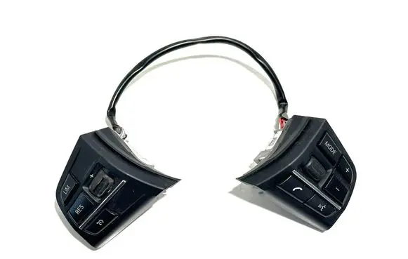 BMW 5 F10 F11 Steering wheel buttons/switches 9229484 44545