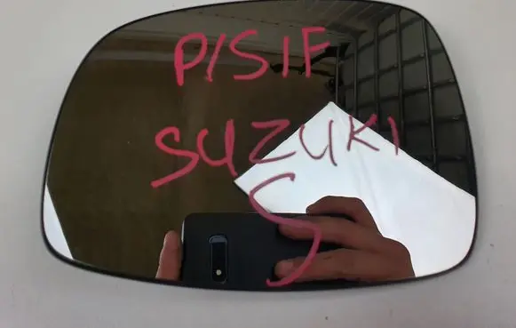 Suzuki Swift I Wing mirror glass 3302401