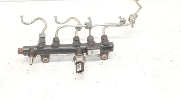 Fuel main line pipe