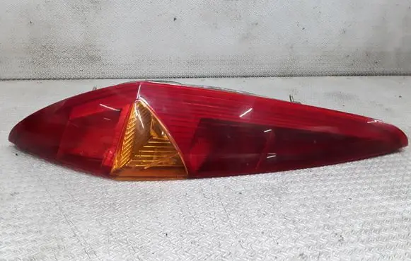 Rear/tail lights