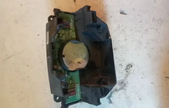 Volvo V70 Steering angle sensor 8685372
