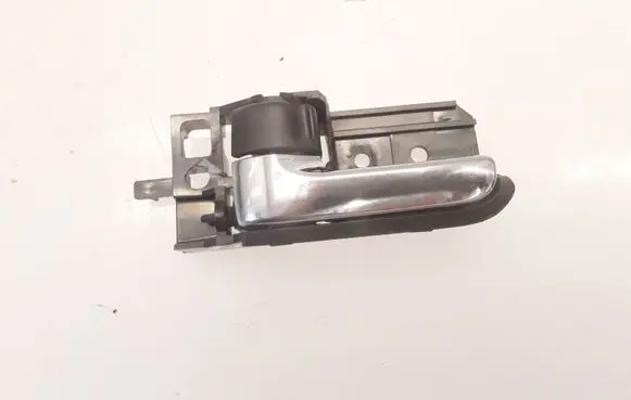 Toyota Avensis T250 Front door interior handle 50594A1