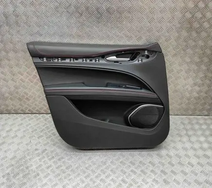 Alfa Romeo Stelvio Front door card panel trim 156128114