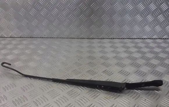 Volkswagen Golf IV Front wiper blade arm 1J1955409A