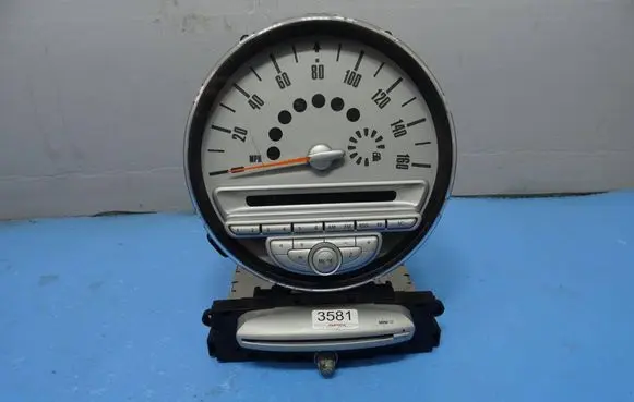 Mini One - Cooper Coupe R56 Radio/CD/DVD/GPS head unit 3455681 9189503
