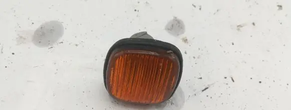 Audi A8 S8 D2 4D Front fender indicator light E30150757