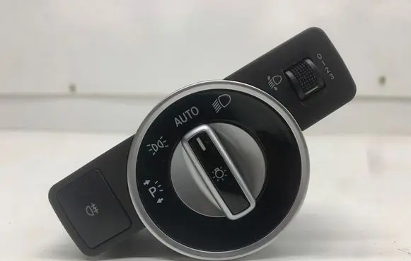 Mercedes-Benz E W212 Light switch