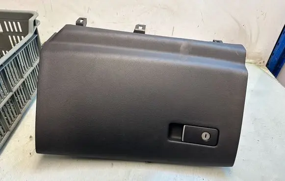 Infiniti Q50 Glove box set 681SA4GF0A