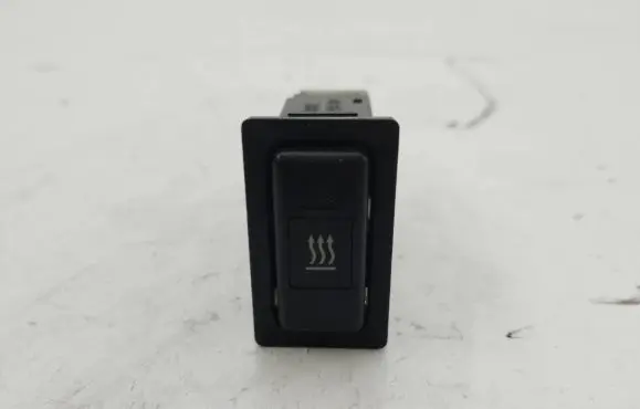 Toyota Corolla Verso AR10 Windscreen/window heater switch 153337 153261