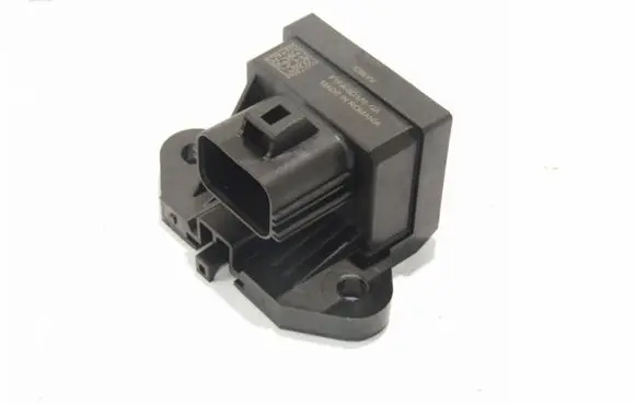 Ford Kuga II Fuel pump relay F1FA9D370GA