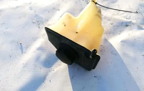 Volvo S40, V40 Coolant expansion tank/reservoir 30804963