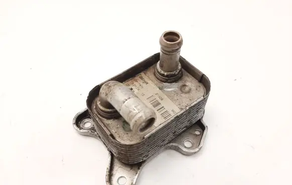 Engine oil radiator