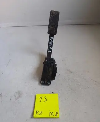 Skoda Fabia Mk1 (6Y) Accelerator throttle pedal 6Q1721503B
