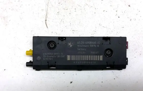 BMW 1 E81 E87 Aerial antenna amplifier 6958900 65206958900
