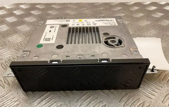 Hyundai Tucson IV NX4 Radio/CD/DVD/GPS head unit 96560N7100 96560N7100RET