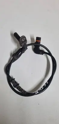 Mercedes-Benz E W212 ABS brake wheel speed sensor A2115400217