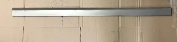 Volvo XC70 Front door trim (molding) 9151912