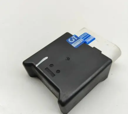 Volvo XC40 Fuel injection pump control unit/module 32203752