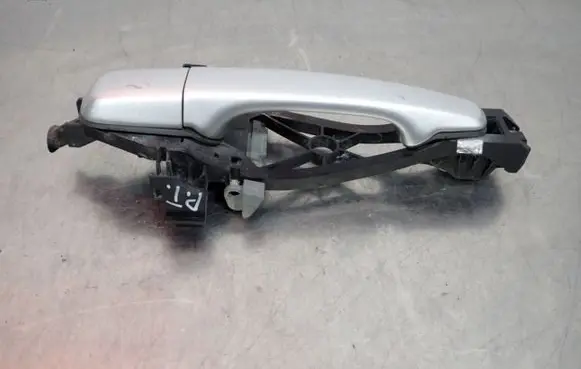 Volvo S40 Rear door handle trim 