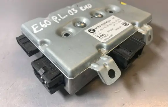 BMW 5 E60 E61 Door control unit/module 6944500 75789012 CCR3L04B26