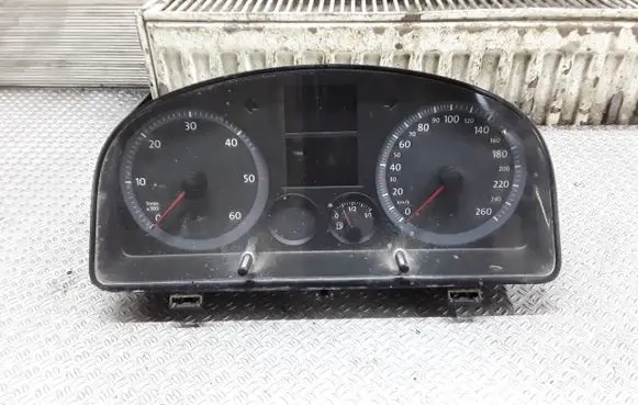 Volkswagen Caddy Speedometer (instrument cluster) 2K0920841C