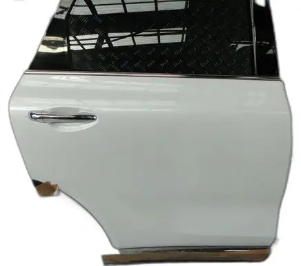 KIA Sorento Front door
