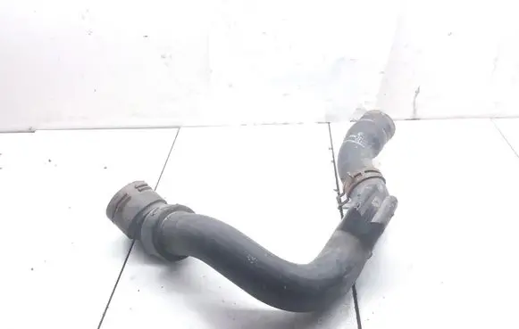 Volkswagen PASSAT B5 Engine coolant pipe/hose 8D0121101AD